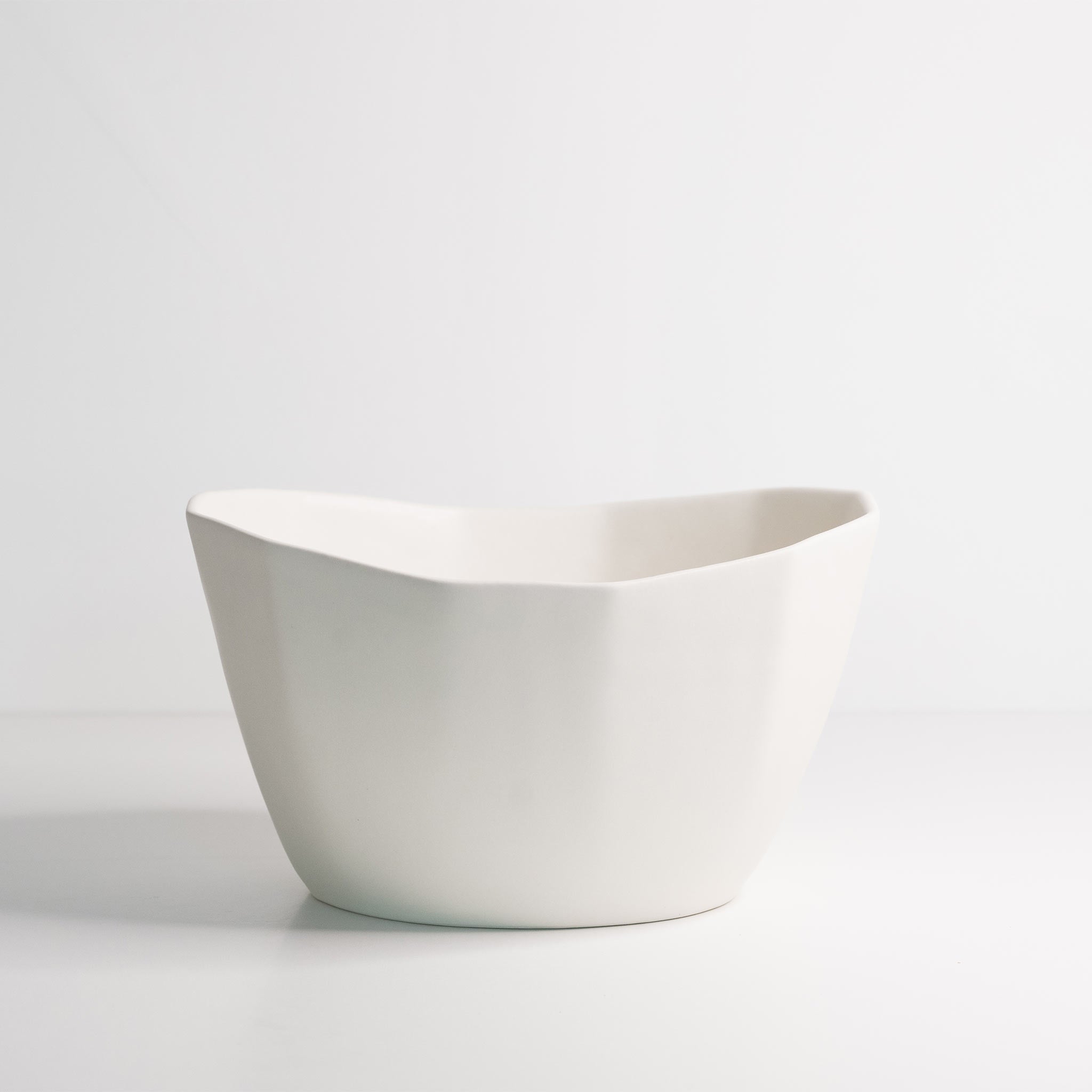 Sculptural Bowl Nº 02 — Medium Porcelain Nesting Bowl