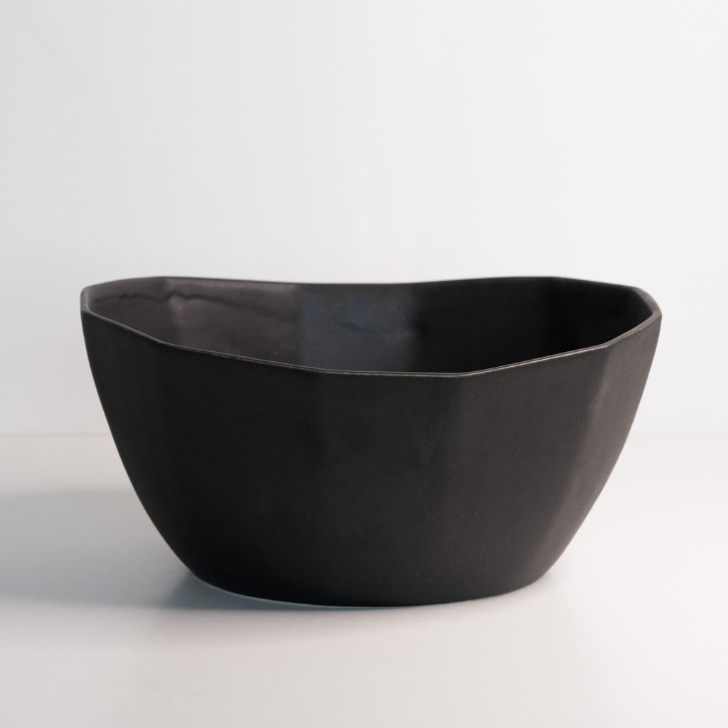 Sculptural Bowl Nº 01 — Large Porcelain Nesting Bowl