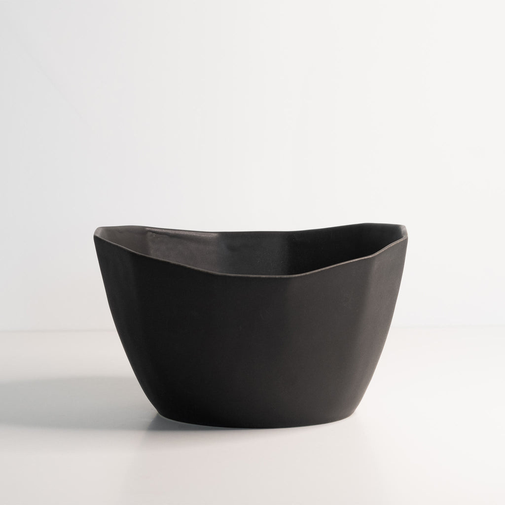 Sculptural Bowl Nº 02 — Medium Porcelain Nesting Bowl