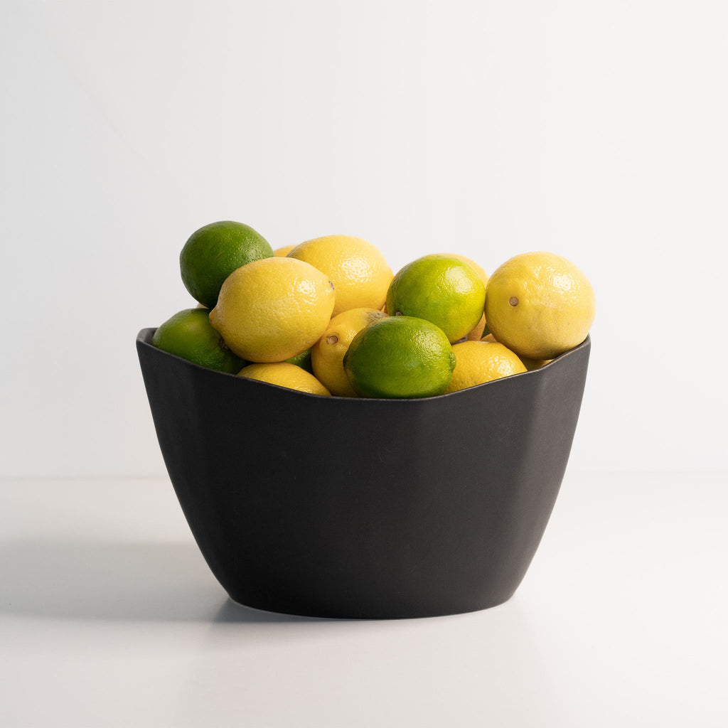 Sculptural Bowl Nº 02 — Medium Porcelain Nesting Bowl
